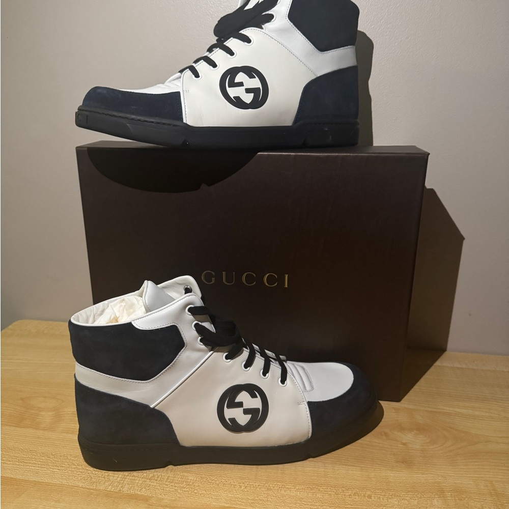 Authentic Gucci Men's Monochrome Navy Blue and White High-Top Sneakers